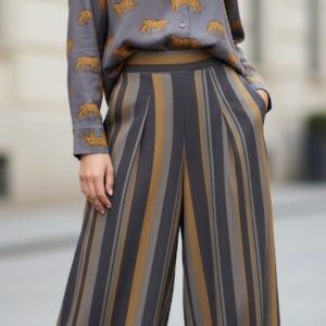 CAMISA DE ALGODÓN, DE MANGA LARGA, GRIS CON TIGRES EN AMARILLO